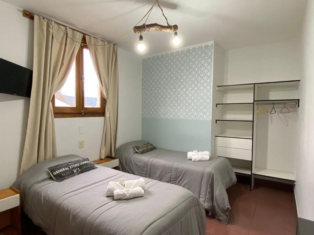 Maktub Hosteria Hotel El Bolson Luaran gambar